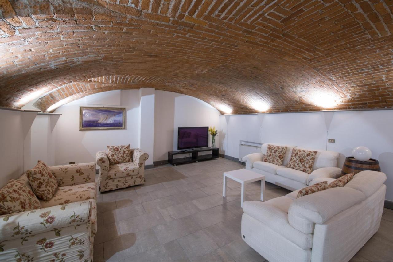 Loft In Navigli District With Jacuzzi & Sauna - Papiniano Milaan Buitenkant foto